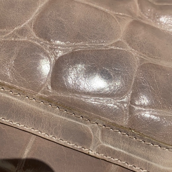 Brahmin Tan Alligator print Satchel Style handbag. - Picture 7 of 16